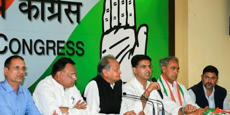 कांग्रेस को जिताकर जनता ने सरकार को मजबूती प्रदान की है : सीएम गहलोत