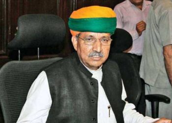 गहलोत जिम्मेदारी से पल्ला नहीं झाड़े बल्कि मरीजों को दिलाए उपचार : अर्जुनराम मेघवाल