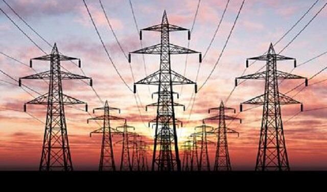 एनपीसीएल के एमडी का सालाना वेतन 6.5 करोड़, जांच हो : अवधेश वर्मा