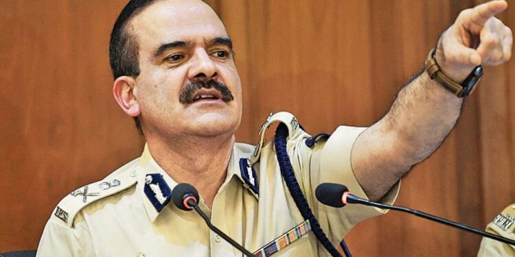 परमबीर सिंह की याचिका पर नहीं हुई सुनवाई, जस्टिस गवई ने खुद को मामले से किया अलग