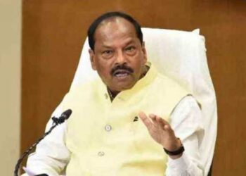 कांग्रेस पार्टी मोदीमेनिया से पीड़ित है : रघुवर दास