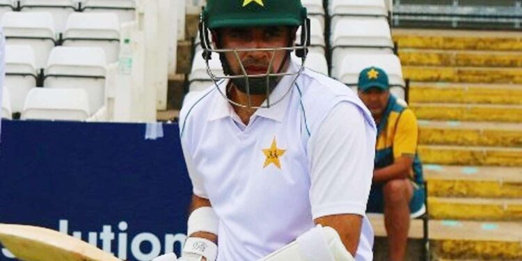 ZIM vs PAK : आबिद अली का नाबाद दोहरा शतक, जिम्बाब्वे लड़खड़ाया