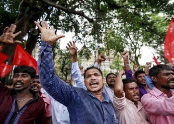 केंद्रीय ट्रेड यूनियनों ने “कृषि बचाओ, लोकतंत्र बचाओ” दिवस का समर्थन किया, संयुक्त किसान मोर्चा ने यूनियनों को समर्थन-एकजुटता के लिए धन्यवाद दिया