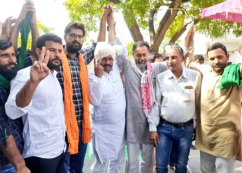 हरियाणा के टोहाना में चल रही किसान बनाम सत्ता की लड़ाई में किसानों की जीत