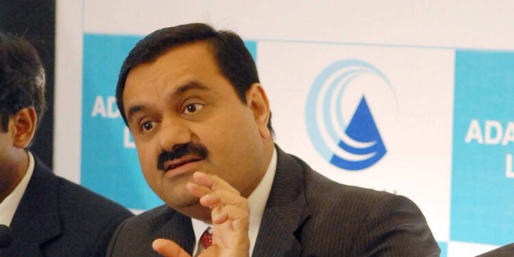 अडानी को मात्र 1 घंटे में 73250 करोड़ रुपए का नुकसान