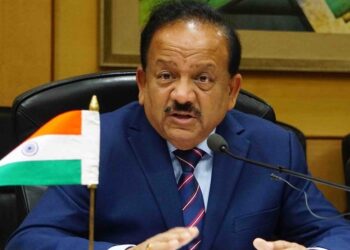 ब्लैक फंगस के बढ़ रहे केस, ऑक्सीजन उत्पादन 9500 मीट्रिक टन हुआ : स्वास्थ्य मंत्री