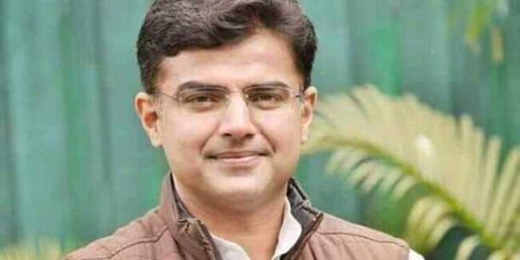 सिद्धू के सामने सचिन पायलट हो रहे है बौने साबित