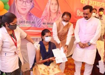 मध्यप्रदेश में एक दिन में रिकार्ड 15 लाख से अधिक वैक्सीन लगाए गए : सीएम शिवराज