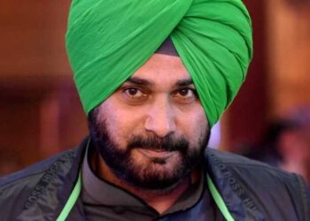 मतभेद न हों तो लोकतंत्र कैसा, सोनिया-राहुल मेरे बॉस : सिद्धू