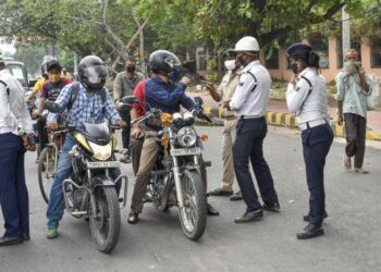 बिहार में लॉकडाउन खत्म, शाम सात बजे से सुबह के पांच बजे तक रहेगा नाइट कर्फ्यू