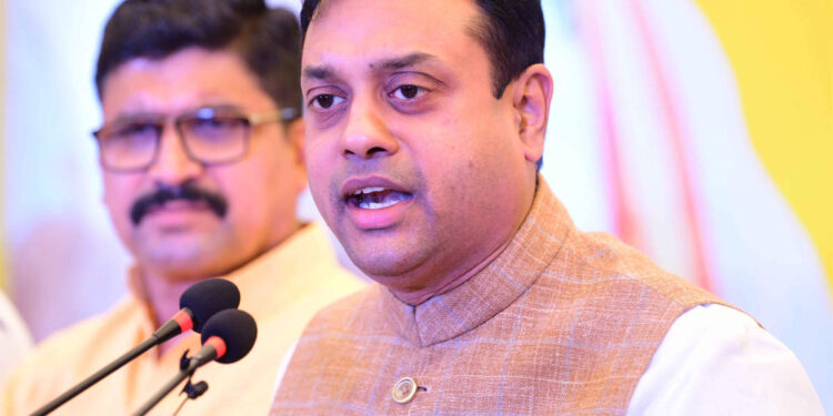 कोवैक्सीन पर भ्रम फैलाकर कांग्रेस ने किया ‘महापाप’ : संबित पात्रा