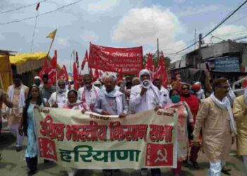 हरियाणा में भाजपा-जजपा नेताओं के खिलाफ किसानों ने किया विरोध प्रदर्शन