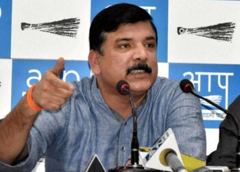 आप कैसे ले उड़ी राम मंदिर मुद्दा, अखिलेश अपनी रणनीति में कितना रहे सफल?