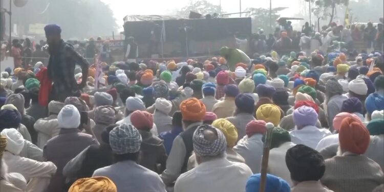 किसान आंदोलन : मानसून सत्र के लिए संयुक्त किसान मोर्चा ने बनाई रणनीति