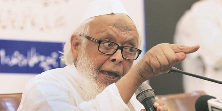 ‘ईद उल अज़हा पर गंदगी को इस तरह दफ्न करें कि उससे बदबू न फैले’: मौलाना अरशद मदनी