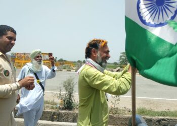 किसान आंदोलन को कमज़ोर कहने वालों को किसानों ने दिया जवाब : योगेंद्र यादव