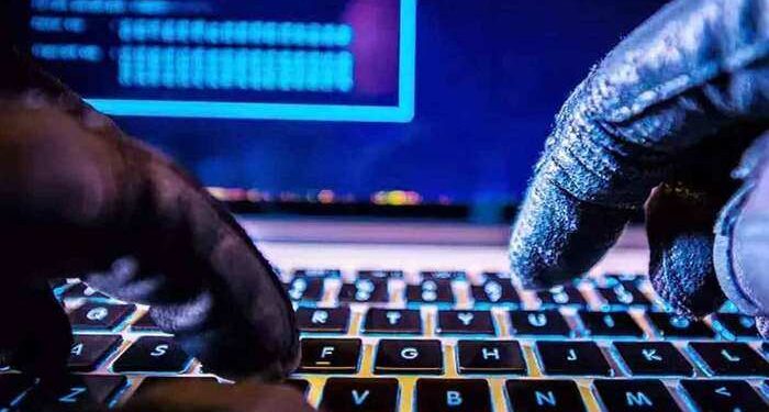 एक साइबर हमला है, पेगासस जासूसी, नजरअंदाज करना, देश के लिये घातक होगा