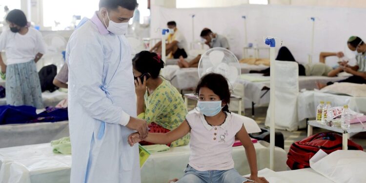 कोरोना की तीसरी लहर की दस्तक और दूसरी लहर के बारे में लांसेट की रिपोर्ट