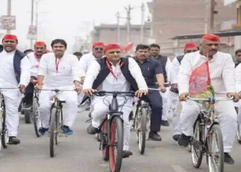 नाराज जनता सपा को जितवा सकती है 400 सीट, बीजेपी के पास प्रत्याशी तक नहीं : अखिलेश यादव