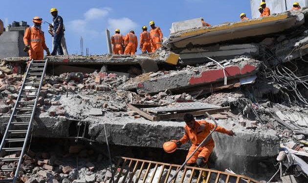 नाइजीरिया में इमारत गिरने से 36 लोगों की मौत