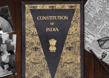  दिल्ली में संविधान विरोधी सरकार है