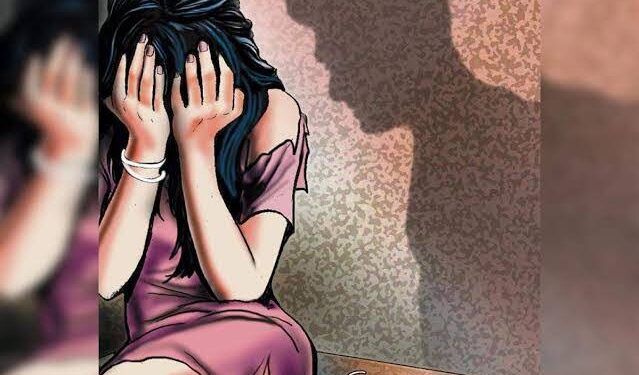 12 साल की दलित बच्ची के साथ कथित दुर्व्यवहार करने पर विरोध प्रदर्शन