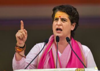 मोदी-योगी ने बुंदेलखंड के साथ धोका किया है : प्रियंका गाँधी