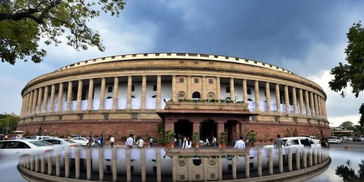 सरकार शीतकालीन सत्र में सभी मुद्दों पर चर्चा के लिए तैयार 