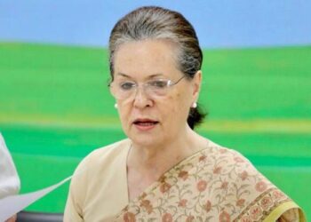 कांग्रेस अध्यक्षा, श्रीमती सोनिया गांधी का किसानों पर बयान