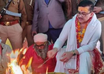 वसीम रिज़वी ने अपनाया हिन्दू धर्म, जानिए नया नाम