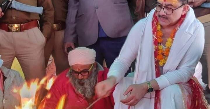 वसीम रिज़वी ने अपनाया हिन्दू धर्म, जानिए नया नाम