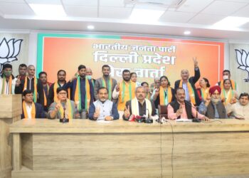 विपक्षी दलों के कई नेता भाजपा में हुए शामिल