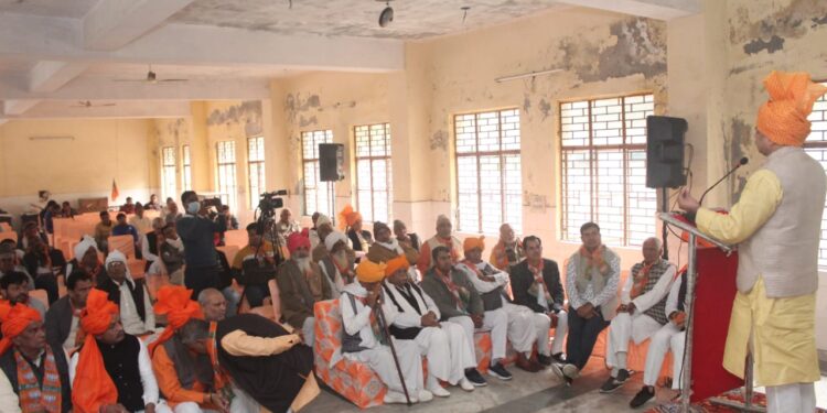 उपज को बढ़ाने और अच्छे किस्म का अनाज पाने के लिए जैविक खेती को बढ़ावा दें- आदेश गुप्ता