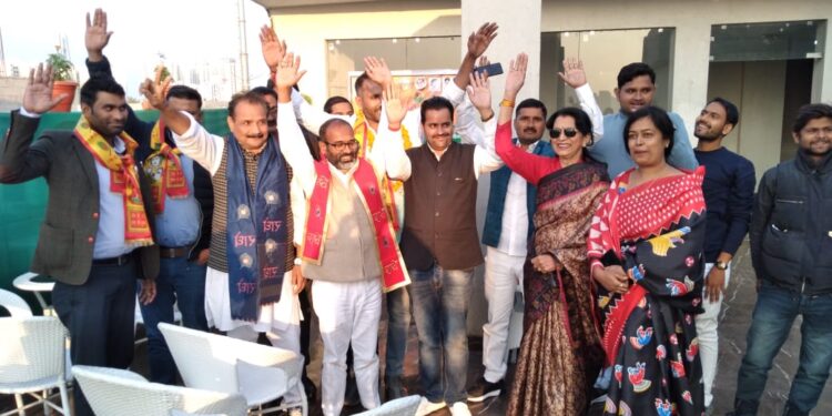 लखनऊ में जनता पार्टी के राष्ट्रीय कार्यकारिणी एवं राष्ट्रीय परिषद के सदस्यों की संयुक्त बैठक