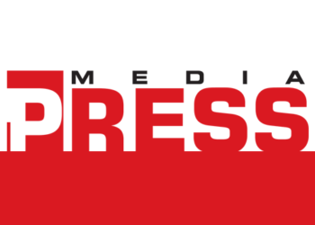 सरकार के खिलाफ पत्रकारों का प्रदर्शन