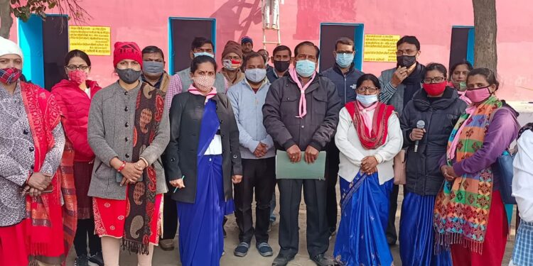 पंडित बख्शी दास स्मारक इंटर कॉलेज में दो दिवसीय स्काउट एवं गाइड शिविर लगा