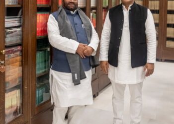 स्वामी प्रसाद मौर्य के बाद BJP में लगी इस्तीफों की झड़ी, तीन अन्य विधायकों ने दिया इस्तीफा