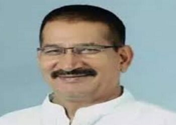 Uttarakhand Election: कांग्रेस को झटका, भाजपा में शामिल हुए पूर्व अध्यक्ष