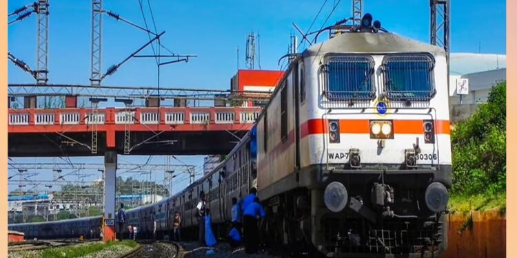 भारतीय रेलवे ने रद्द की बिहार-उत्तर प्रदेश और पंजाब की 1100 से ज्यादा ट्रेनें