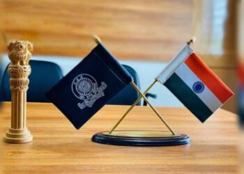 क्यों केंद्र को IAS की कमी हो रही है, क्या राज्यों से IAS दिल्ली जाने से बच रहे हैं?