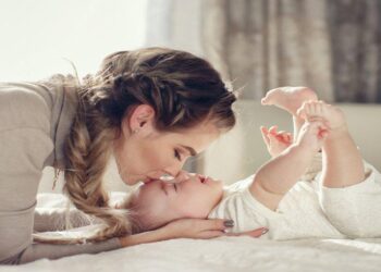 मातृत्व से दूर होती पीढ़ी- पुष्परंजन