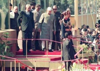 राजपथ पर मंडेला- मोहम्मद अली