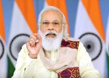 कितना भी अंधेरा छाए, भारत मूल स्वभाव नहीं छोड़ता: पीएम मोदी