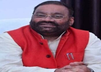 यूपी सरकार में कैबिनेट मंत्री स्वामी प्रसाद मौर्य ने दिया इस्तीफा, सपा में हुए शामिल