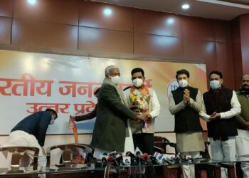 यूपी चुनाव: पूर्व IPS रहे असीम अरुण भाजपा में शामिल