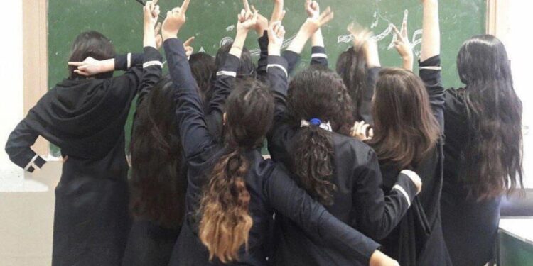 पितृसत्ता से संघर्ष के लिए धर्मसत्ता से संघर्ष करना जरूरी भी है, मजबूरी भी