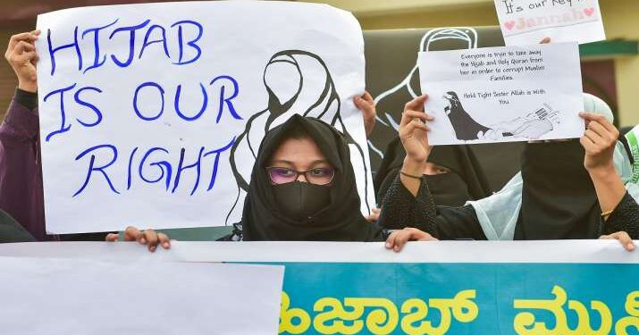 हिजाब विवाद: राज्य में अगले तीन दिनों के लिए सभी हाई स्कूल और कॉलेज बंद रहेगे: सीएम बसवराज बोम्मई