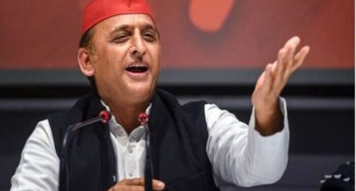 झूठ भी शरमाकर, पिछले दरवाज़े से मुँह ढँककर निकल गया: अखिलेश यादव