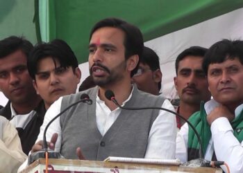 वोट न डालने को लेकर उठे सवाल तो बोले जयंत चौधरी, जानें- क्या कहा?