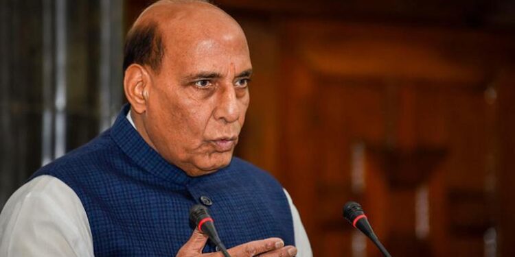 राजनाथ सिंह की रैली में लगे अखिलेश जिंदाबाद के नारे